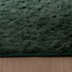 Flauschiger Teppich - Bobby Grün