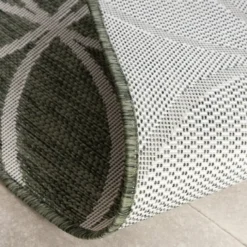Geometrischer Outdoor Teppich - Faro Ripple GrünWeiß