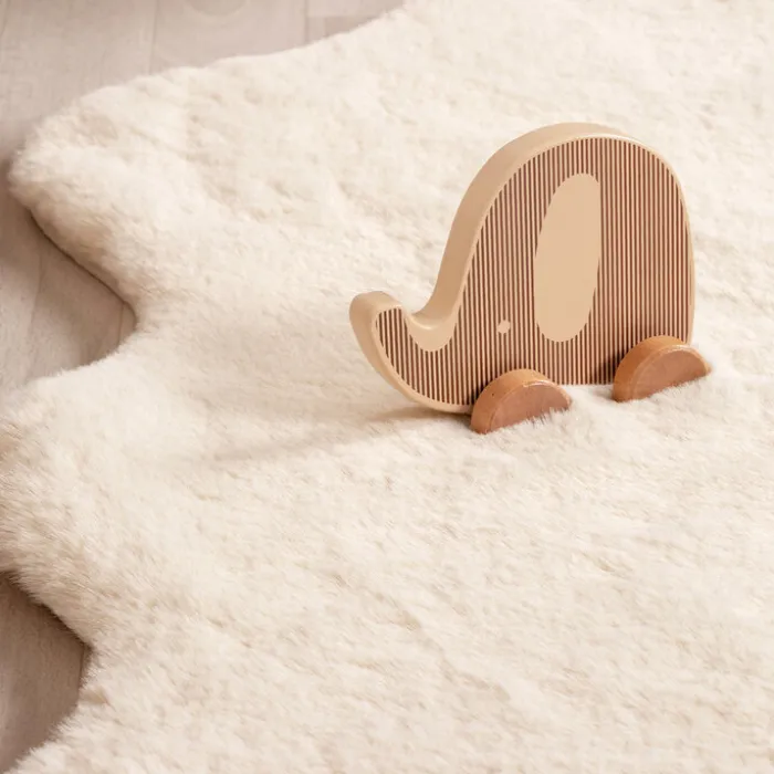 Kinderteppich - Huggy Schaf Creme - 55x80cm