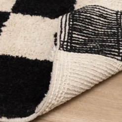 Retro Teppich - Gambit Schwarz Weiß