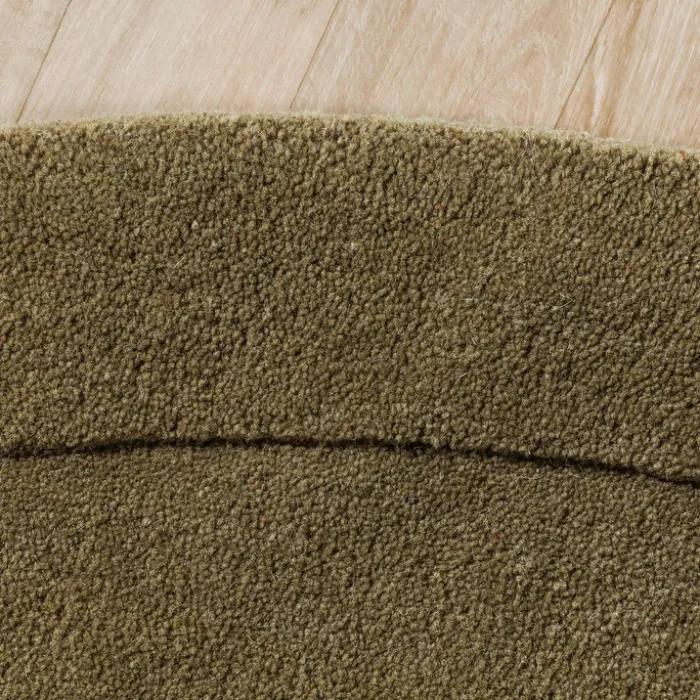 Teppich Organisch - Isara Border Olivgrün