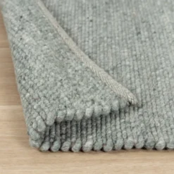 Wollteppich - Wise Grün 411